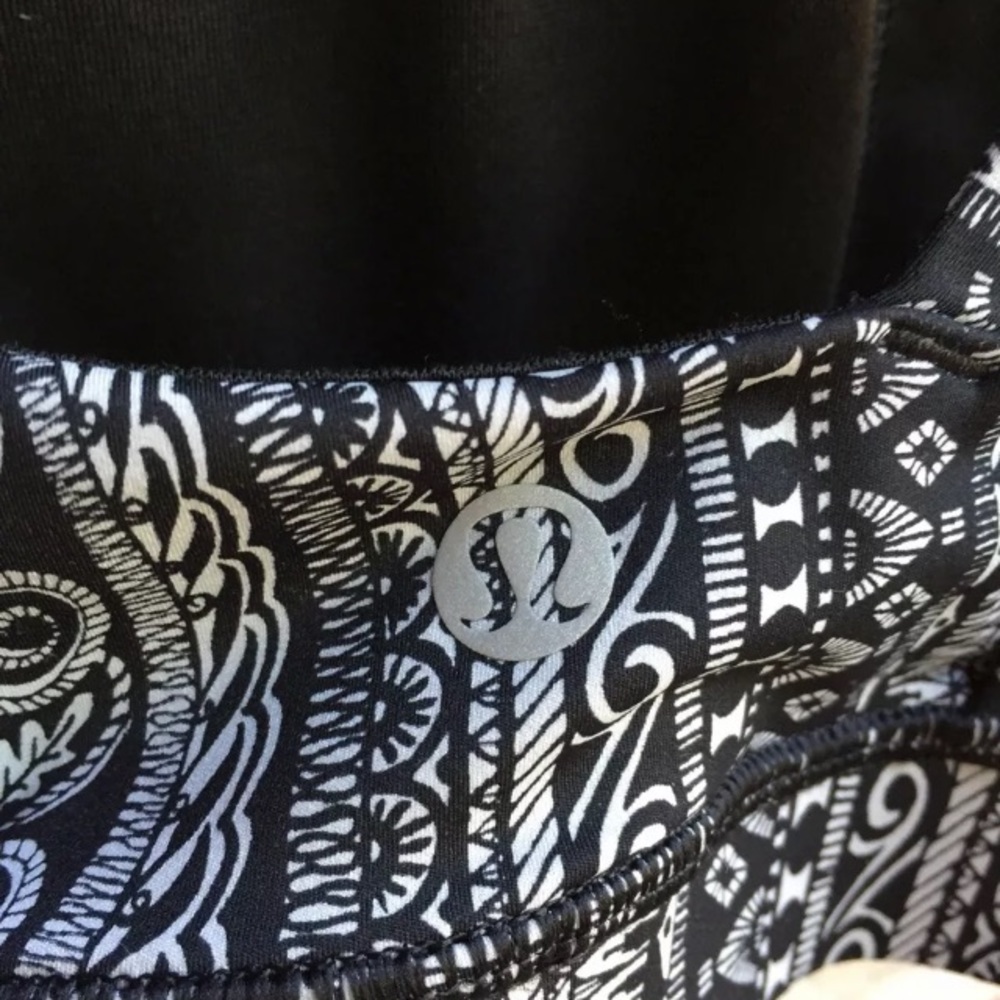 Lululemon Energy Sports Bra Nulux Entwined Black 6 - Picture 5 of 6